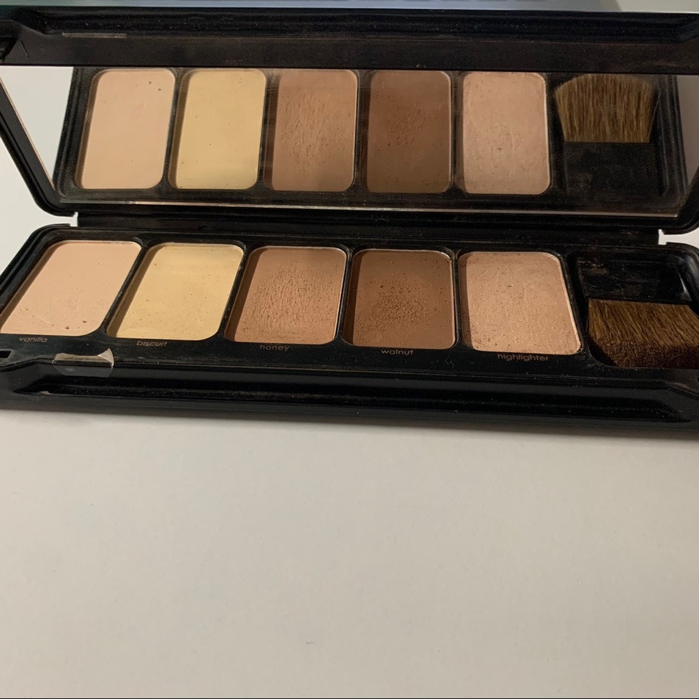 Profusion medium contour palette